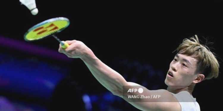 Singapore Open 2025: Axelsen KO! Comeback Dramatis di Gim Kedua