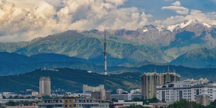 Kazakhstan Bebas Visa: 5 Destinasi Wisata Memukau yang Wajib Dikunjungi!