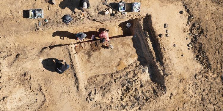 Geger! Makam Kepala Suku Viking Ditemukan di Denmark, Artefak Mengagumkan!