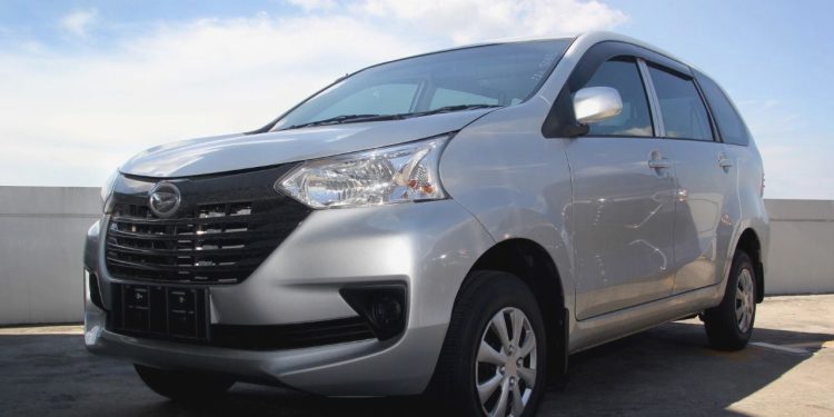 Xenia 2013 Bekas: Harga Terbaru & Tipe R Attivo Makin Menggoda!