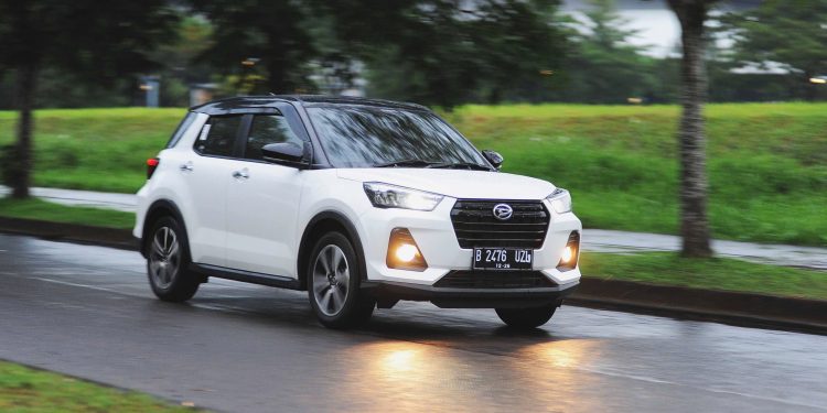 Daihatsu Rocky 2021 Bekas: Harga Terjangkau, Cek Sekarang!