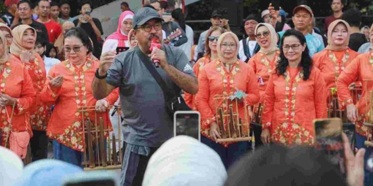 HUT Jakarta Meriah! Pemprov Gelar Seni & Car Free Night
