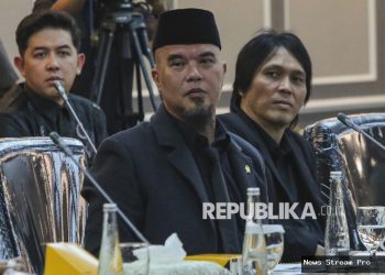 Ahmad Dhani Kena Semprot DPR: RUU Hak Cipta Memanas!