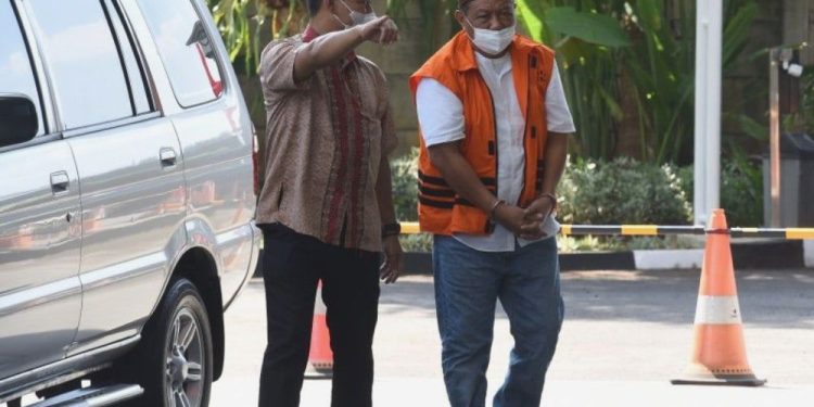 Mantan Gubernur Malut Meninggal, KPK Tetap Buru Aset Korupsi?