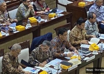 Dicecar DPR, Ini Strategi Menkeu Purbaya Atasi Utang Negara!