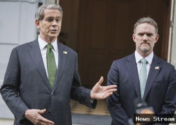 Menteri Keuangan AS Tolak Mentah Tawaran Trump: Kepala The Fed?