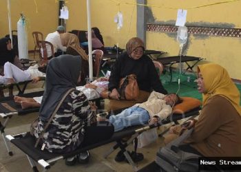 Keracunan Massal: 8 Ribu Korban, Dapur MBG Harus Ditutup!