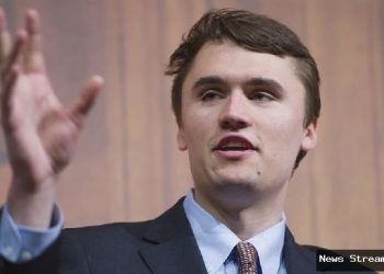 Tyler Robinson: Pembunuh Charlie Kirk? Fakta & Motif Terungkap!