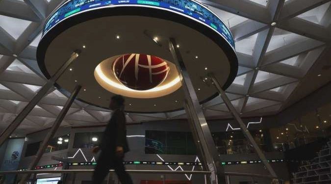 Rekomendasi Saham: MEDC, TLKM, HEAL Potensi Cuan Kamis Ini!