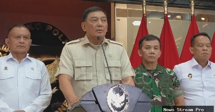 Sjafrie Sjamsoeddin Jabat Menkopolkam Ad Interim, Ini Alasannya!