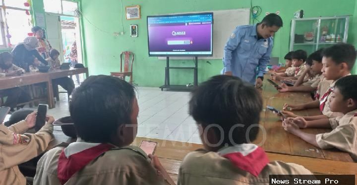 Smart TV di Sekolah Tak Sesuai Kebutuhan? Ini Kata Kemendikbudristek