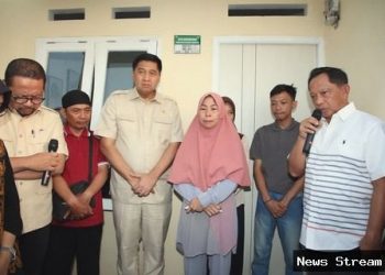 Mendagri Serahkan Rumah: Penghormatan Terakhir untuk Keluarga Affan Kurniawan