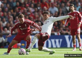 Liga Inggris Memanas: Liverpool Menang, Man City Tumbang!