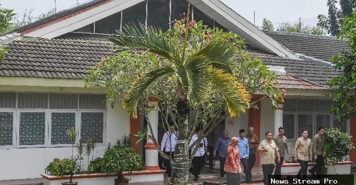 Prabowo Janji Smart TV: Anggaran 330 Ribu Sekolah Jadi Sorotan!