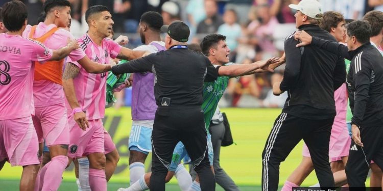 Luis Suarez Diskors 6 Laga Akibat Ludahi Staf Seattle Sounders!