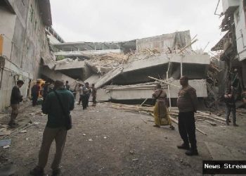 Tragis! Ponpes Sidoarjo Ambruk: Kronologi & Kondisi Santri Terkini