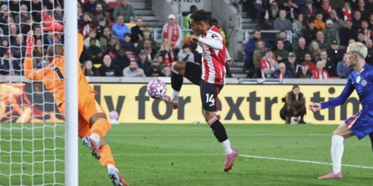Fabio Carvalho Gagalkan Kemenangan Chelsea: Brentford Imbang!