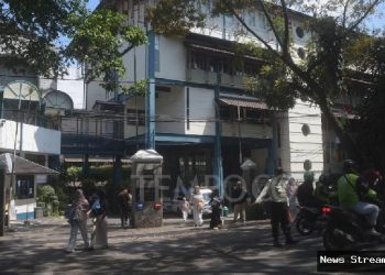 Rektor Unisba Buka Suara: Bantah Polisi Masuk Kampus!