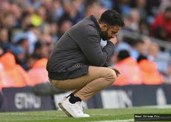 MU Harus Gerak Cepat: Pecat Amorim Sekarang!