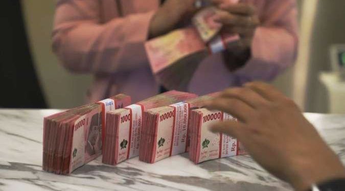 Rupiah Masih Melemah Tipis ke Rp 16.586 Per Dolar AS di Siang Ini, Asia Bervariasi