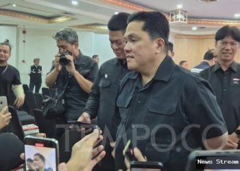 Erick Thohir Bungkam Soal Pemecatan Kluivert Usai Konferensi Pers