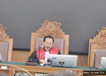 Nadiem Makarim Tersangka: Praperadilan Ditolak, Status Hukum Sah!