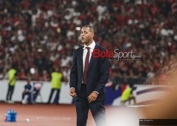Timnas Indonesia Ungguli ASEAN: Taktik Kluivert Mirip Pelatih [Nama Pelatih]