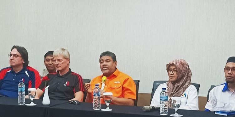 Magang Kemnaker Diprotes Serikat Buruh: Hina Sarjana?