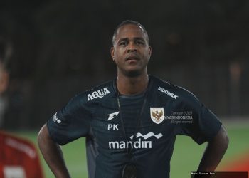 Keterlambatan Pemain Diaspora Timnas, Kluivert Santai? Ini Alasannya!