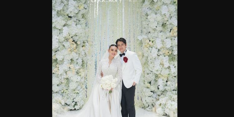 Amanda Manopo dan Kenny Austin Menikah? Lagu Perfect Iringi Pernikahan!