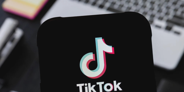 TikTok Diblokir di Indonesia? Ini Alasan Kominfo Bekukan Izin!