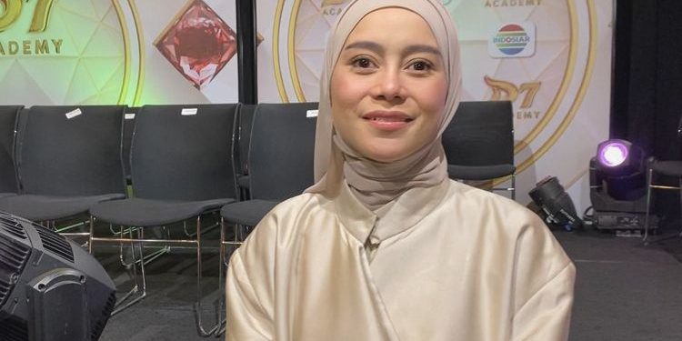 Lesti Kejora Bereaksi: El Rumi Lamar Syifa Hadju!