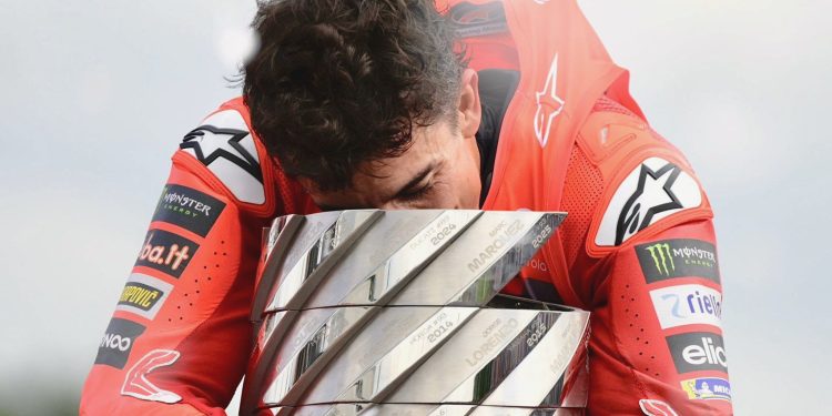Marc Marquez Kelelahan di Mandalika: MotoGP Belum Mulai!
