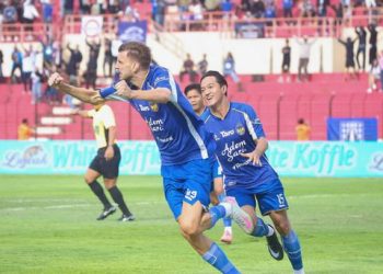 PSIM Tekuk Persik Kediri: Drama Penalti dan Kartu Merah Warnai Laga!