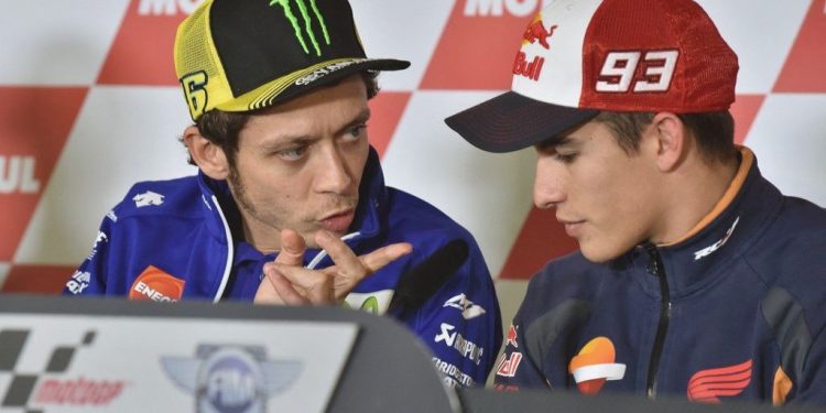 Marquez Korban Fitnah 10 Tahun? Rossi Tersangka Sepang Clash!