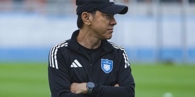 Ulsan HD Merana, Karier Shin Tae-yong Lebih Bersinar di Timnas?