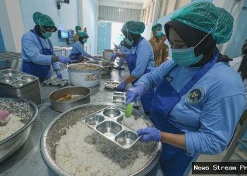 Air Galon Lebih Aman: BGN Minta SPPG Masak MBG Pakai Itu!