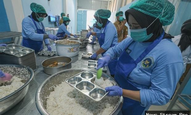 Air Galon Lebih Aman: BGN Minta SPPG Masak MBG Pakai Itu!