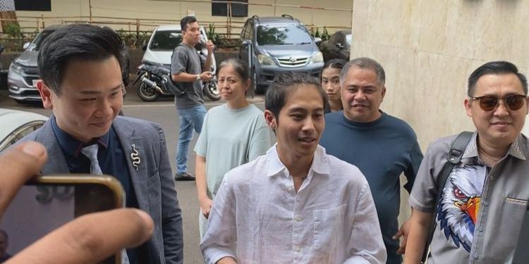 DJ Panda Hadapi Pemeriksaan Polisi Terkait Pengancaman Erika Carlina