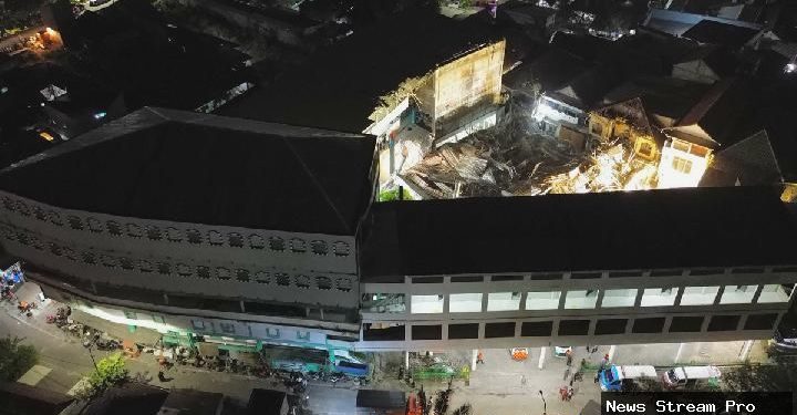 Pondok Ambruk Sidoarjo: Evakuasi Terkendala, Kenapa Alat Berat Telat?