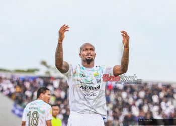 Gervane Kastaneer ke Piala Dunia 2026: Bonus FIFA untuk Persib, Persis?
