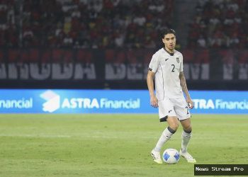 Jay Idzes Halau Bola dengan Kepala: Netizen Sebut Layak ke Madrid!