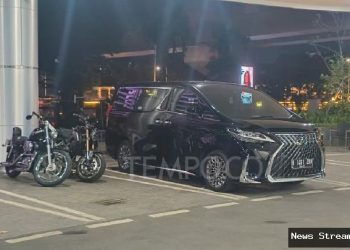 Kasus Pajak: Kejagung Sita Alphard dan 2 Moge Mewah!