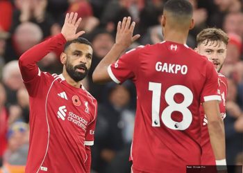 Gerrard Kirim Pesan Menohok ke Arne Slot Soal Tekanan di Liverpool