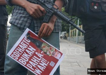 Soeharto Pahlawan? Dekan FEBIS UTA 45: Bukan Urusan Kampus!