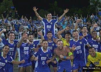 Comeback Dramatis! Persib Taklukkan Selangor FC di Malaysia, Bobotoh Bersorak