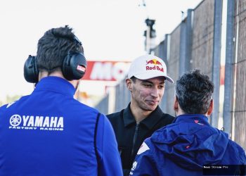 Toprak Razgatlioglu Gebrak MotoGP Valencia: Manajer Pramac Terkejut!