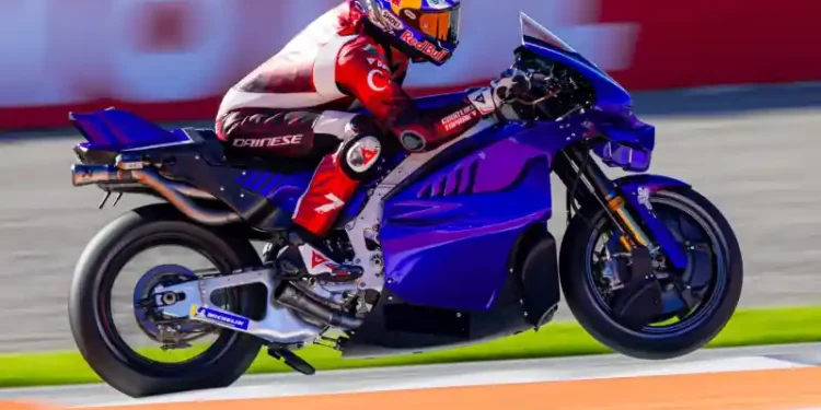 Toprak Menggila! Motor Baru Bawa Kejayaan di Valencia