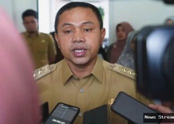 Gubernur Riau Kena OTT KPK Usai APBD Tunda Bayar?