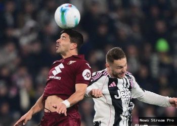 Derbi Turin Buntu: Skor 0-0, Aksi Heroik Kiper Jadi Sorotan!